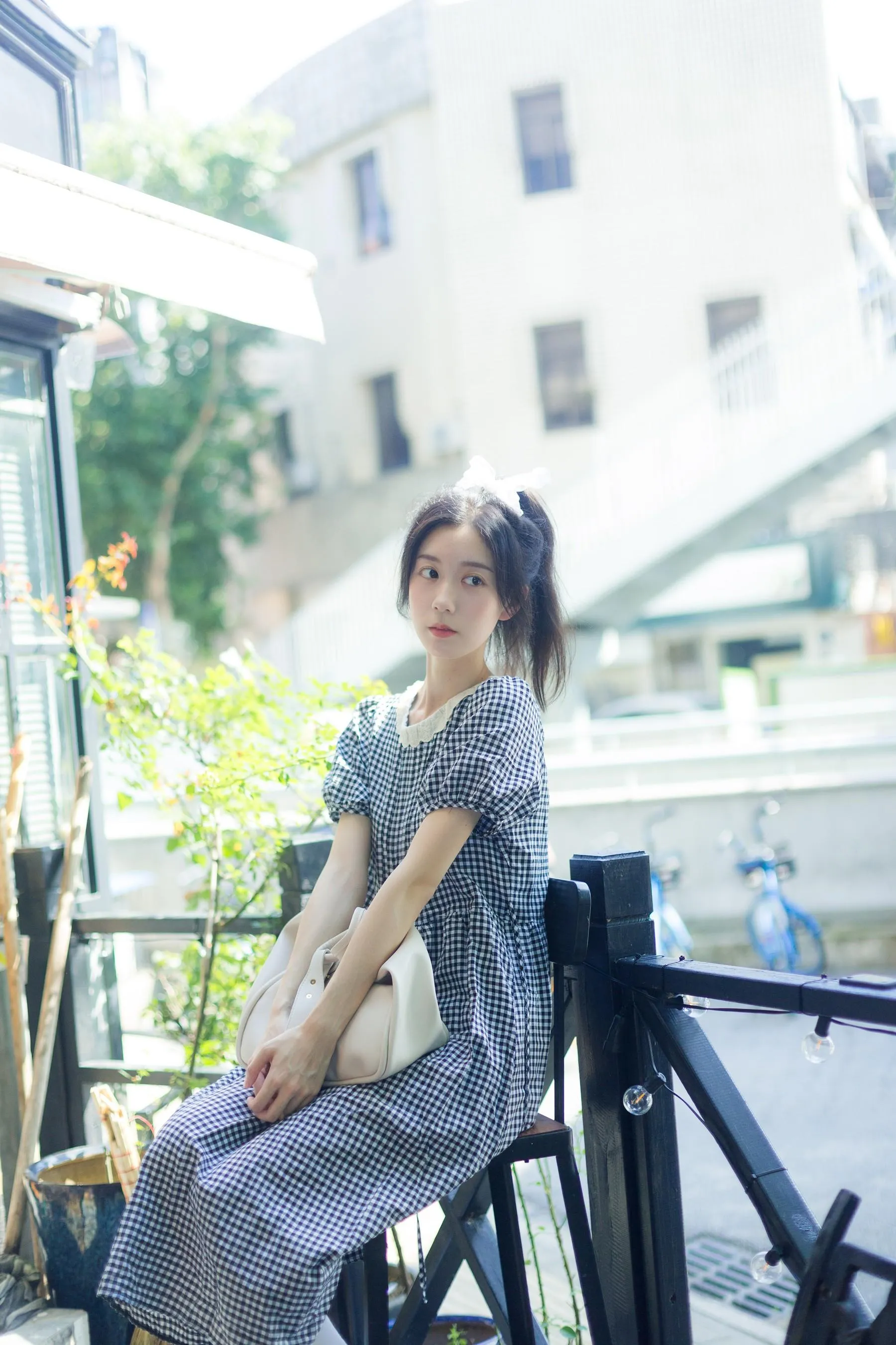 [YITUYU艺图语]2022.08.02 今日暂停营业 饲猫少女- [40P]插图6